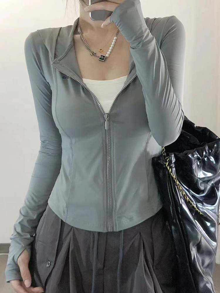 ملابس رياضية نسائية صيفية جديد - مراجعة Summer Uv Clothing وسعره