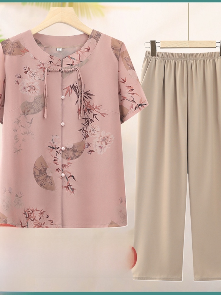 طقم صيفي عصري من قطعتين بأكمام - مراجعة Summer Clothing Over 60 وسعره